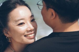 ホーム 【完全版】マッチングアプリで出会えるプロフィール作成の5つのコツと方法