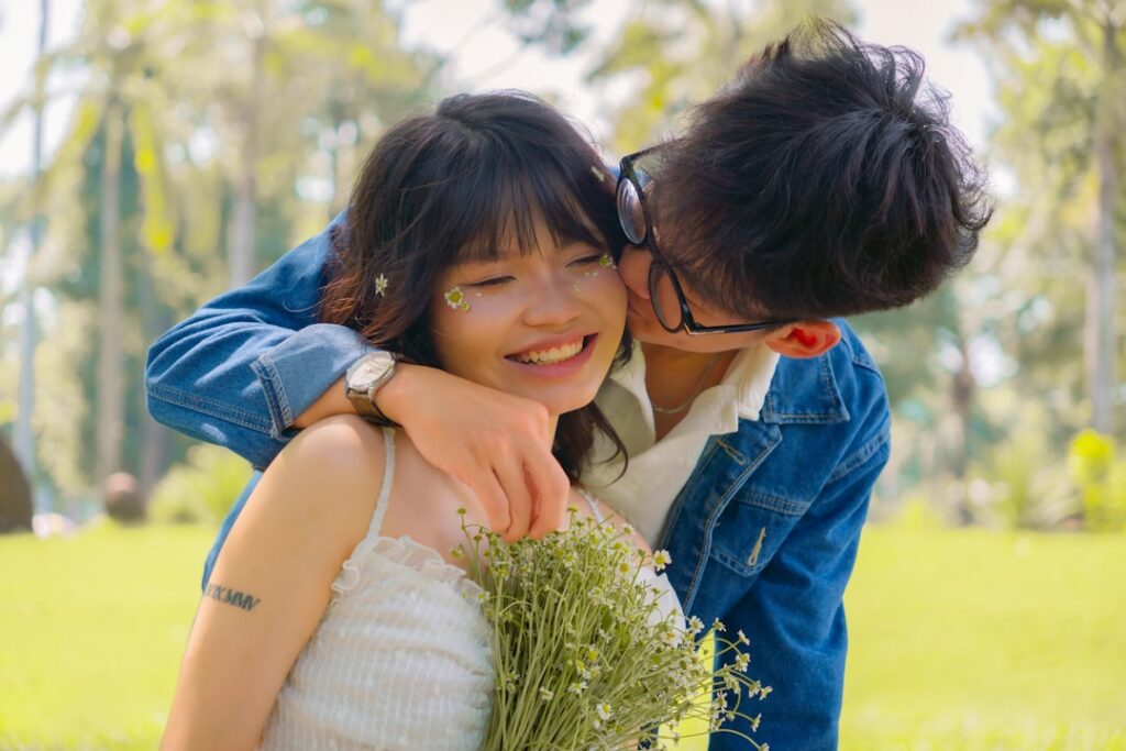 不動産営業マンと結婚したい女性必見!年収600万超える彼らの3つの魅力と出会い方 couple 9707