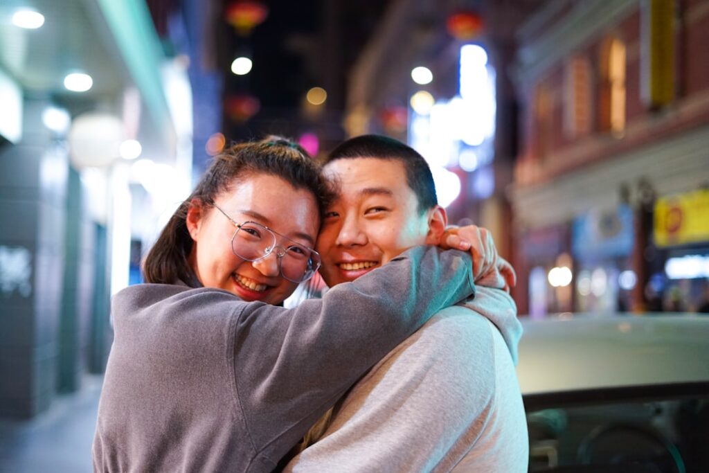 couple 8938